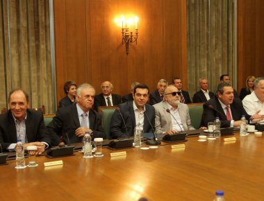 Σήμερα το υπουργικό συμβούλιο: Οικονομία, επενδίσεις και Σαρωνικός τα κύρια θέματα